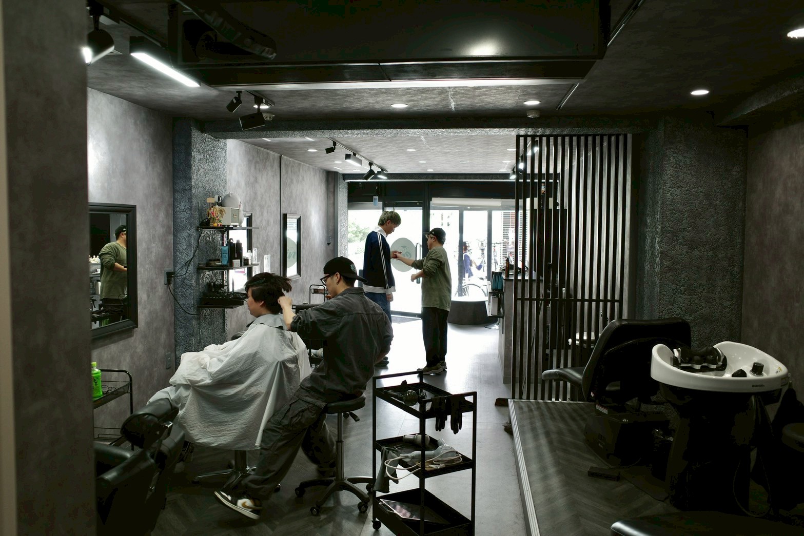 【美容専門学生限定】学生アルバイト募集